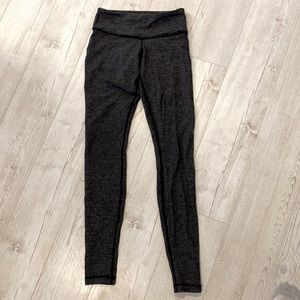 Herringbone Lululemon Wunder Under size 6